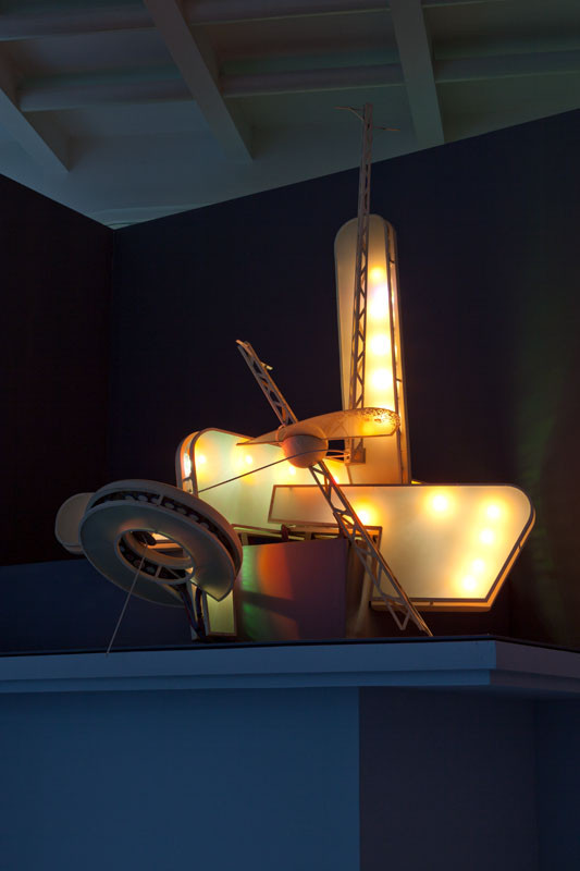 Zdeněk Pešánek - Light-kinetic Sculpture for the Edison Transformer Station in Prague