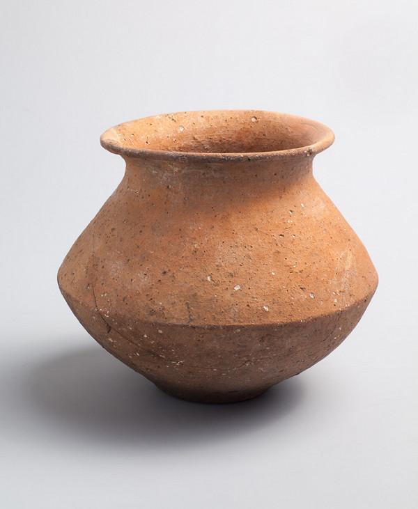 Anonym (Sýrie) - Nádoba s dvojkónickým tělem 