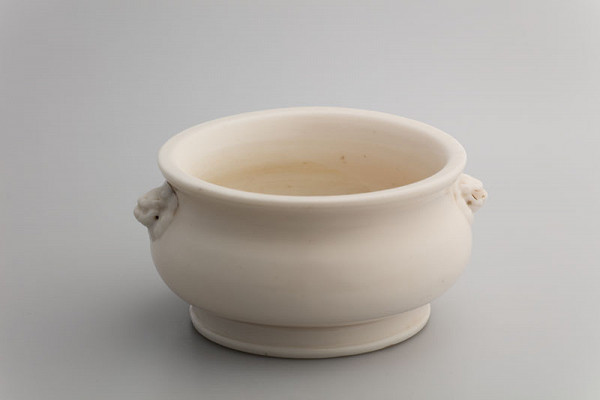 Anonym - Vykuřovadlo se lvími maskami 