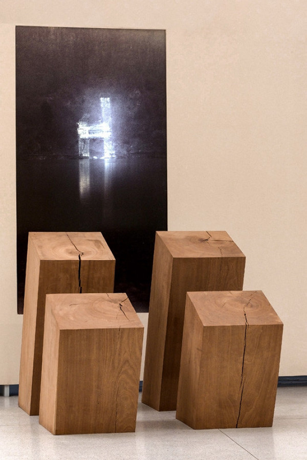 Magdalena Jetelová - Chair 