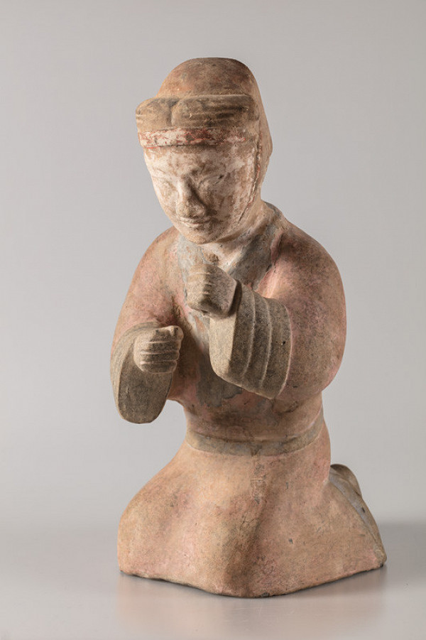 Anonymous - Kneeling man 