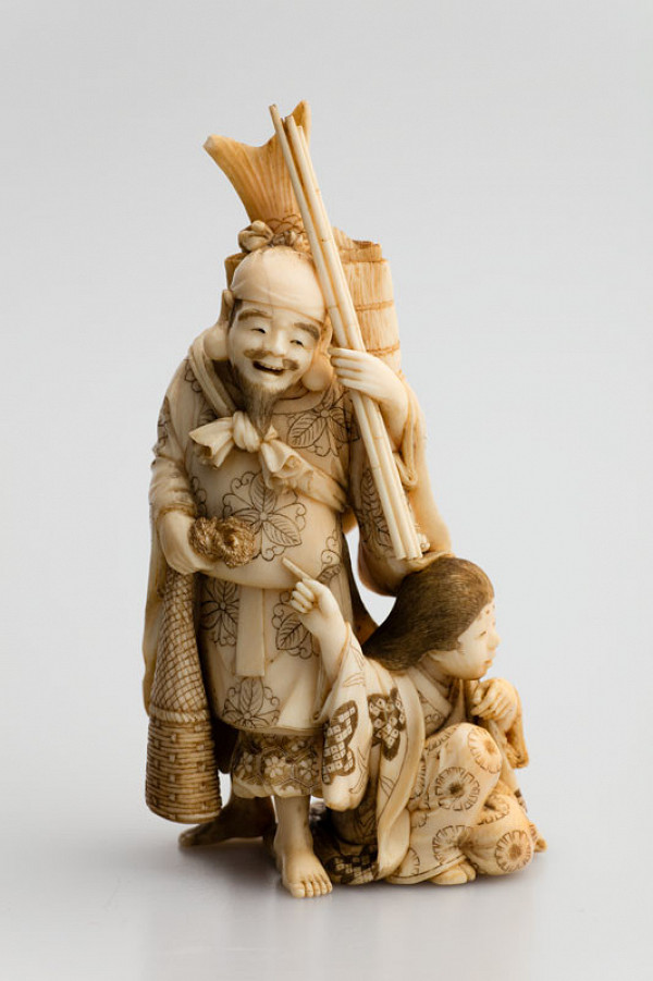 Anonymous artist - Ebisu, God of Fortune, and kneeling fisherwoman – okimono 