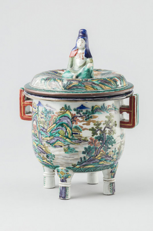 Anonymous artist - Four-legged vessel with a landscape on its body and the figure of Kannon (Guanyin) on the lid 