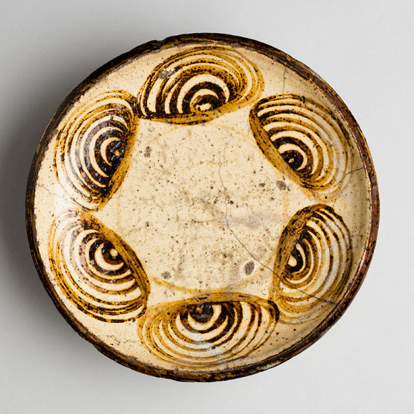 Anonymous artist - Bowl with “horse-eye” décor 