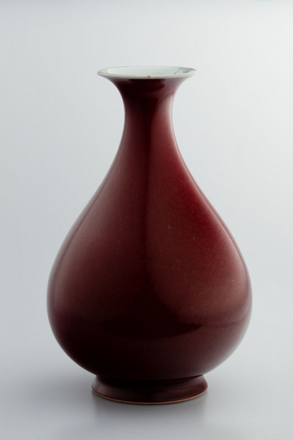 unknown - Pear-shaped vase 