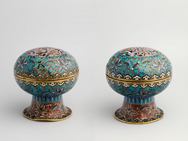 Anonymous - Two high-footed boxes 