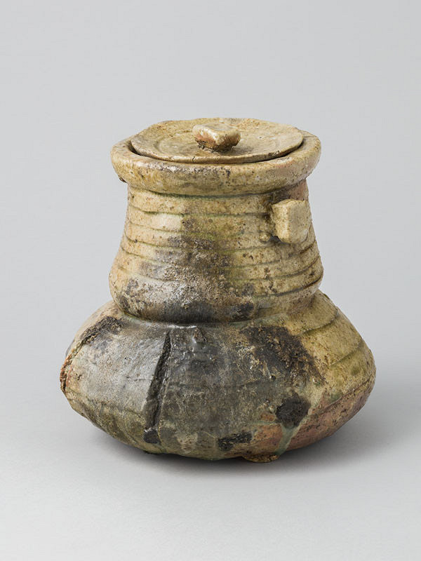 Anonymous artist - Water jar (mizusashi) shaped like a broken pouch (yaburebukuro) 