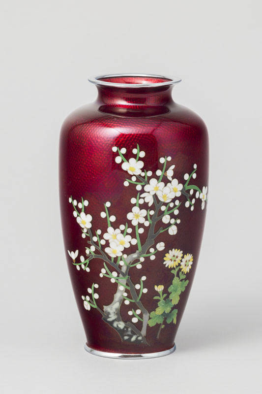 Anonymous artist (Hayashi Kōdenji style) - Vase decorated with prunus blossoms and “fukujusō” spring flowers on a red background